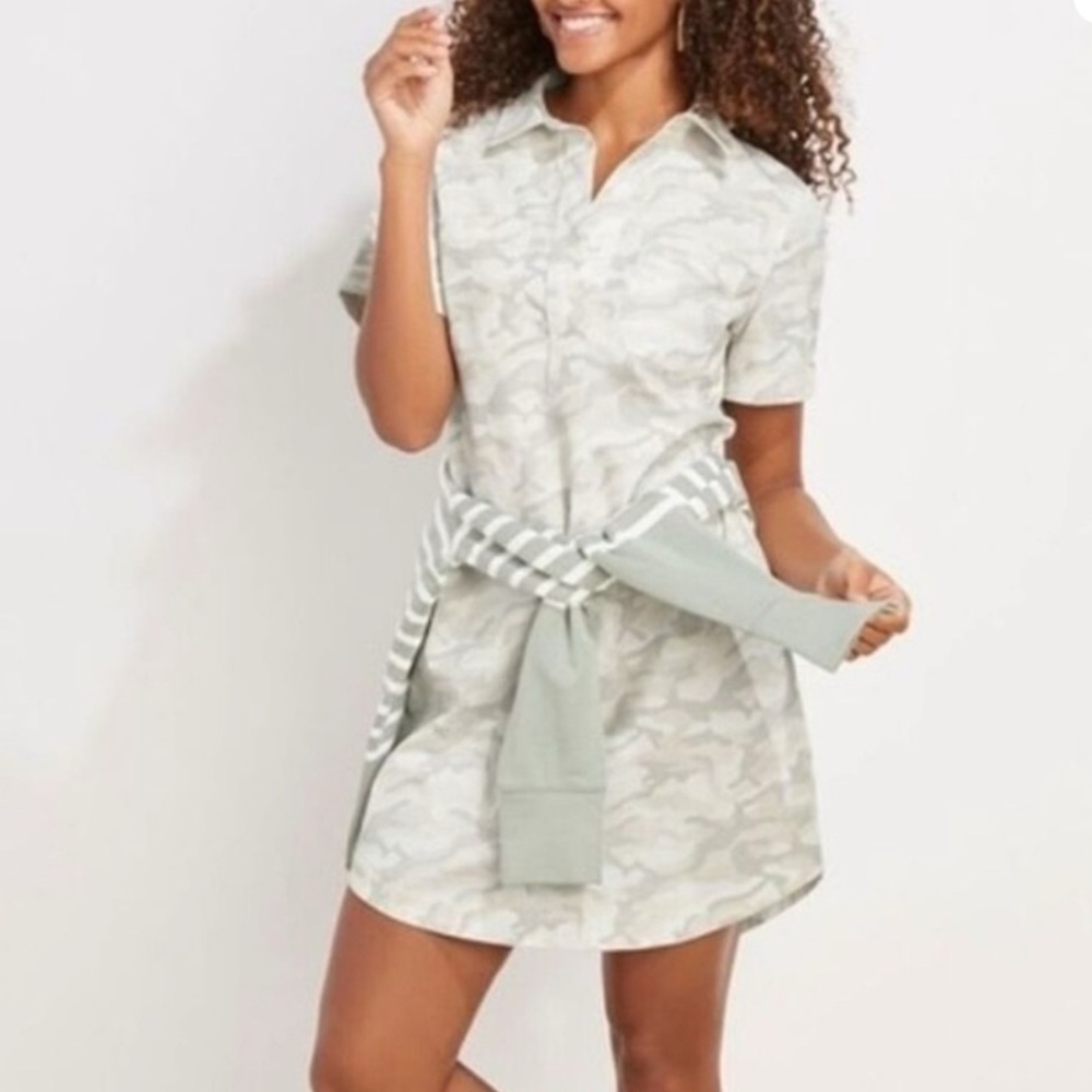 Vineyard Vines Neutral Camo Dress